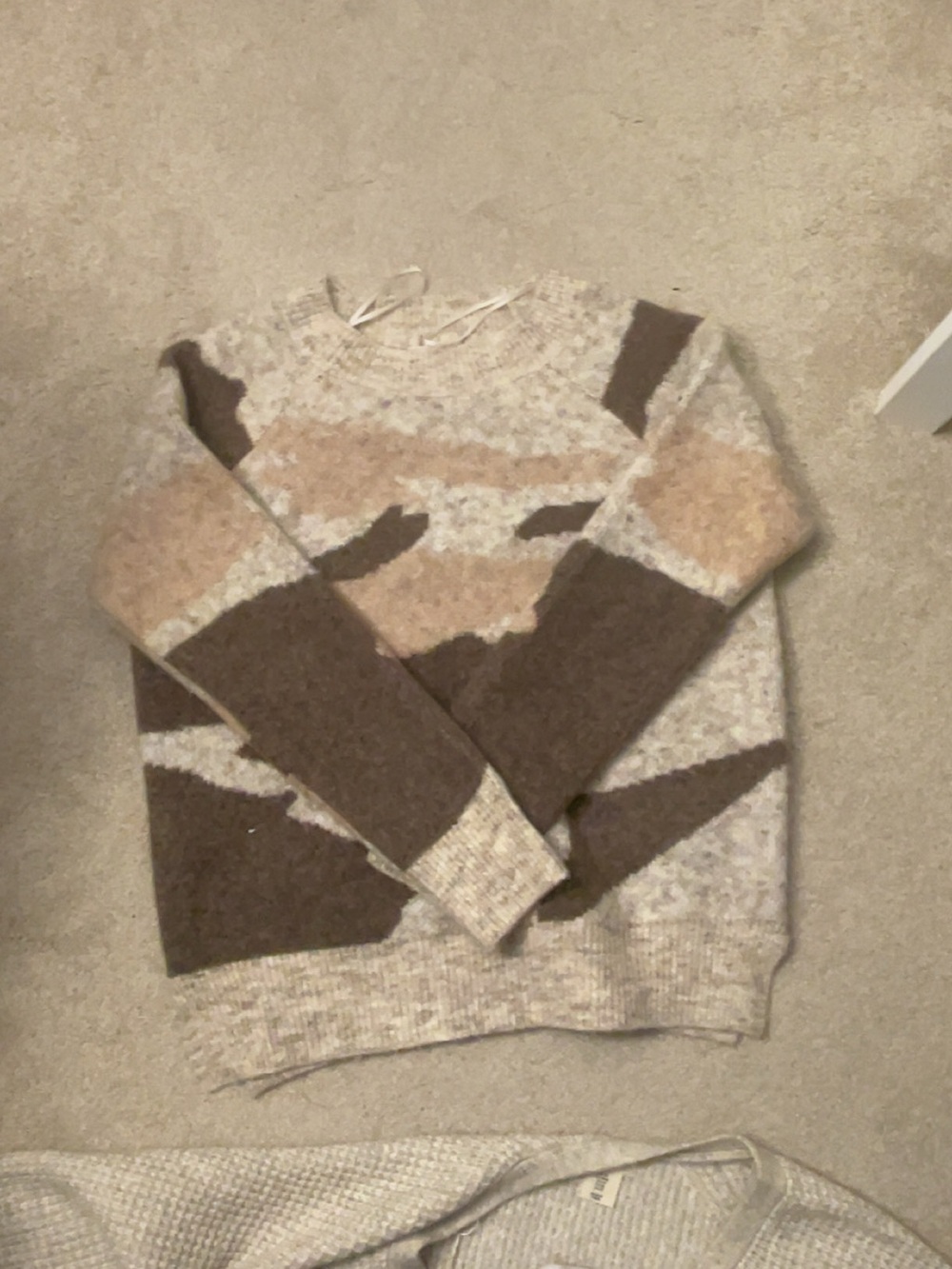 Neutral Tone Colorblock Crewneck Sweater - Brown & Cream